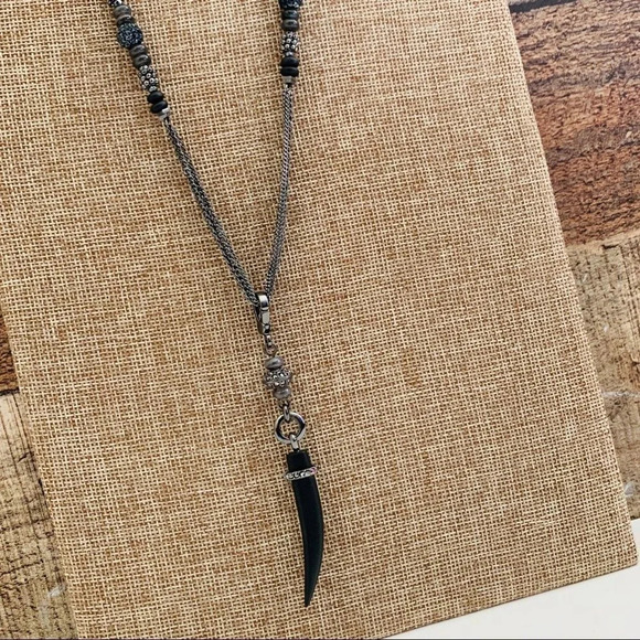 NWOT Stella & Dot Arlo Horn Necklace - Picture 3 of 6